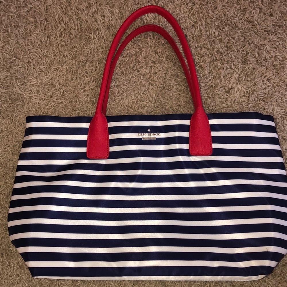 Kate Spade Pocketbook.